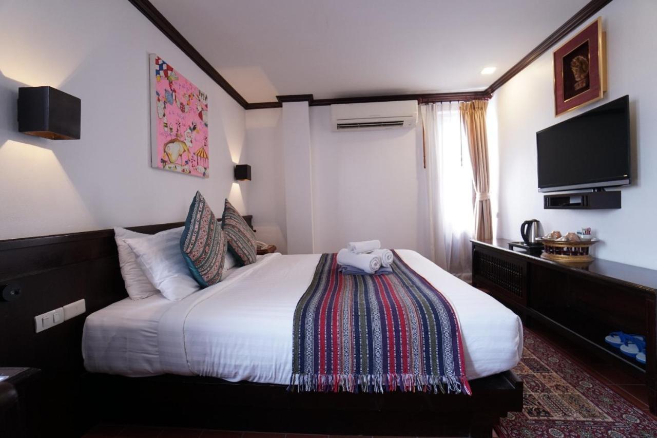 Baan Huenphen Boutique Hotel Чіангмай Номер фото