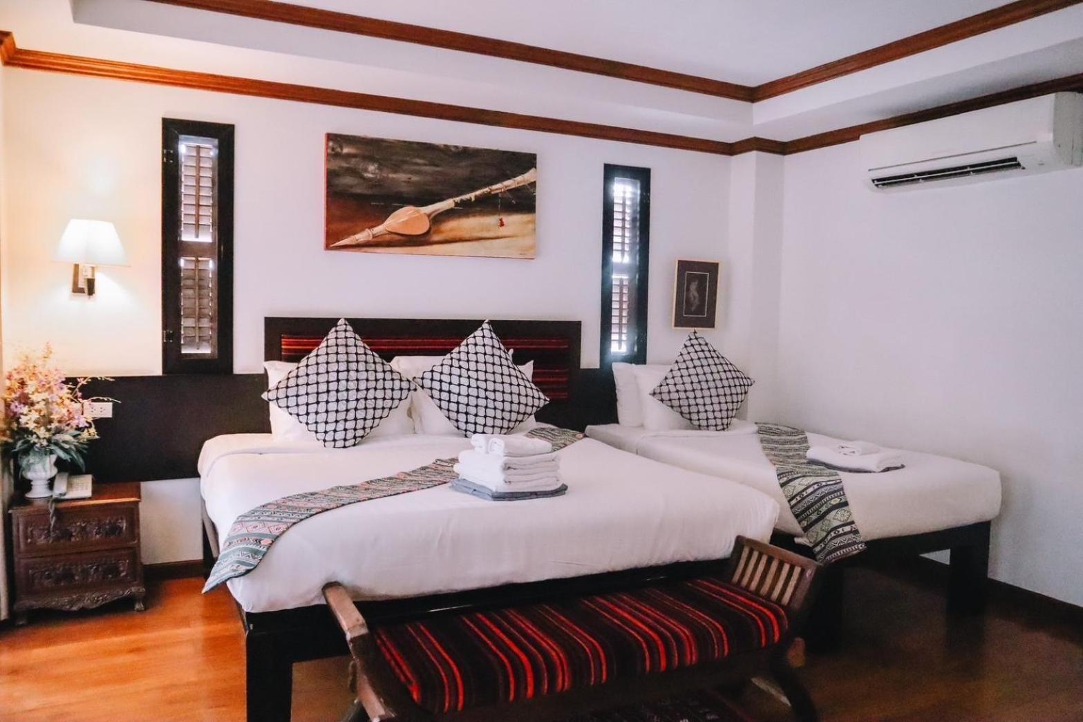 Baan Huenphen Boutique Hotel Чіангмай Номер фото