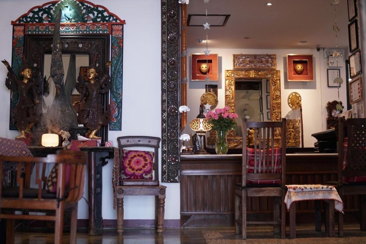 Baan Huenphen Boutique Hotel Чіангмай Екстер'єр фото